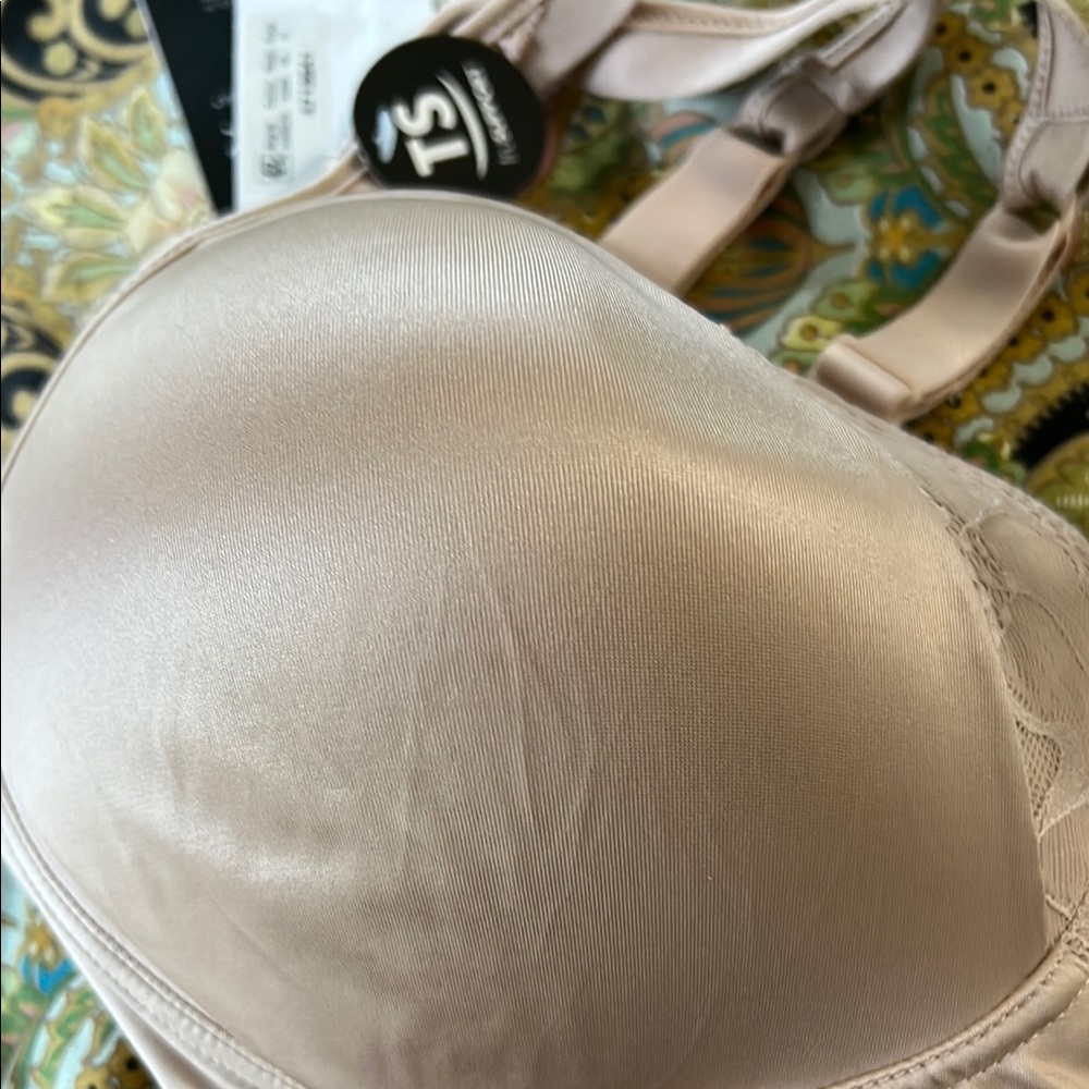 Playtex Satin Bra - Light Cream